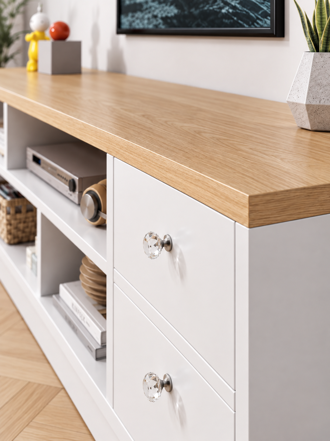 Meuble TV scandinave blanc et bois 140 cm – tiroirs, niches
